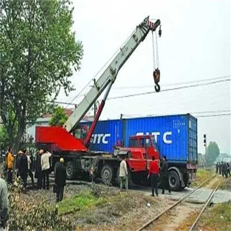 湖州如何快速找到附近的吊车救援公司